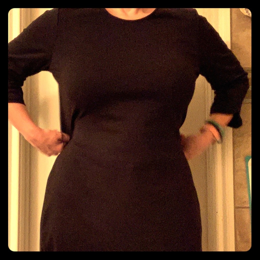 Black 3/4 length sleeve dress or tunic